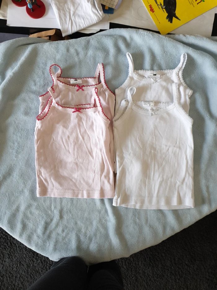 Debardeur 2/ 3 ans sous vêtement