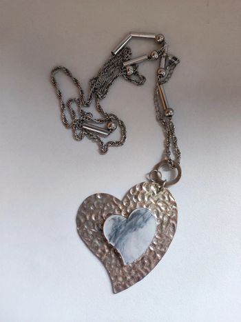 Grand Sautoir artisanal coeur metal / pierre