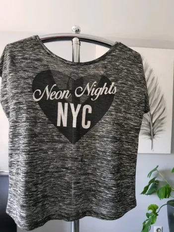 Tee-shirt Jennifer S