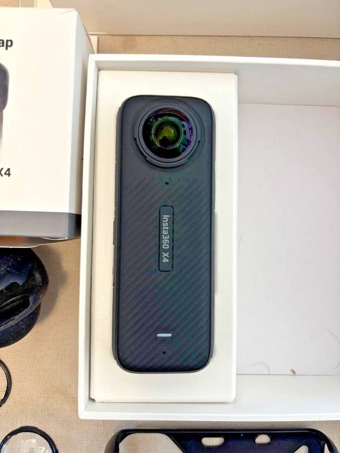 Appareil photo Insta 360x4 - photo numéro 2