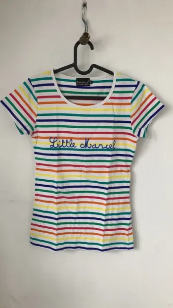 Tee shirt