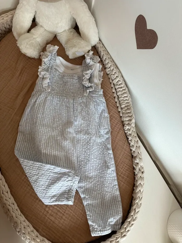 Tenue - photo numéro 2