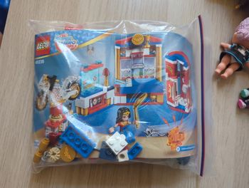 Lego super hero girls