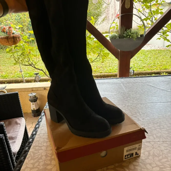 Bottes hautes noires à talon – Taille 40 - photo numéro 3