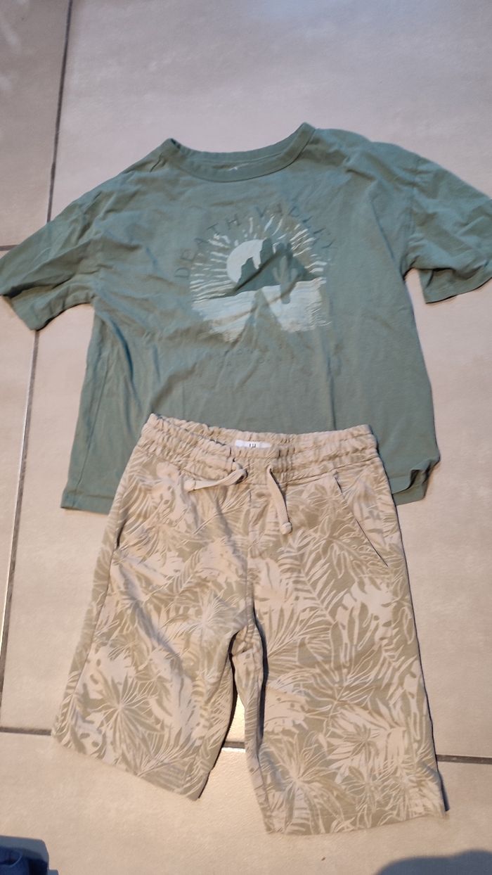 Short et T-shirt 9 ans