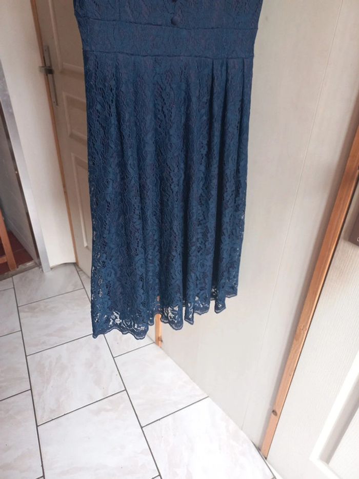 robe de cérémonie - photo numéro 3