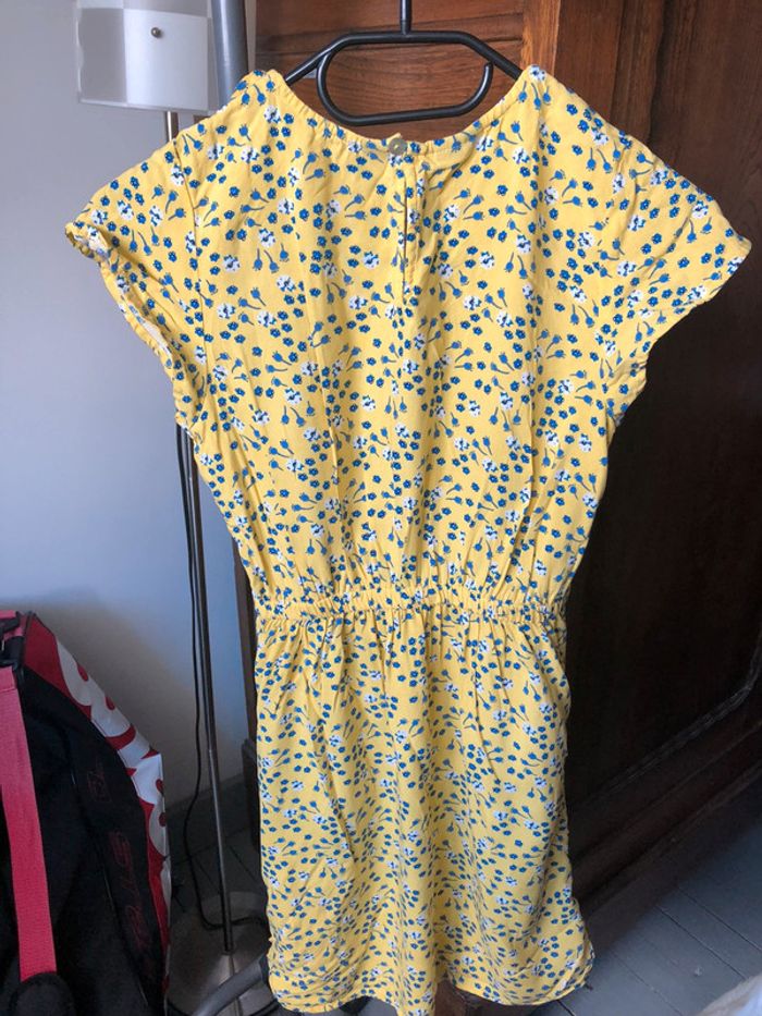 Robe jaune - photo numéro 2