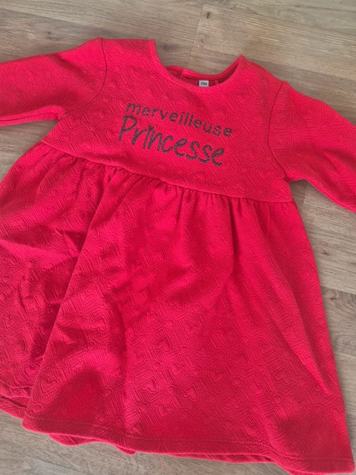 Robe rouge - photo numéro 2