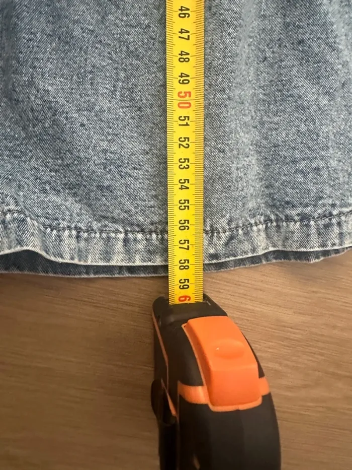 Jupe en jeans taille haute patineuse à l’ancienne - photo numéro 6