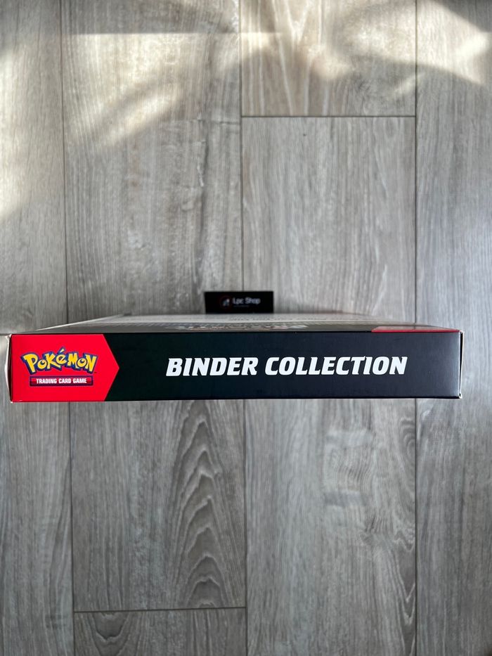 COFFRET POKÉMON CLASSEUR - EVOLUTIONS PRISMATIQUES EV 8.5 - VERSION ANGLAISE - photo numéro 4