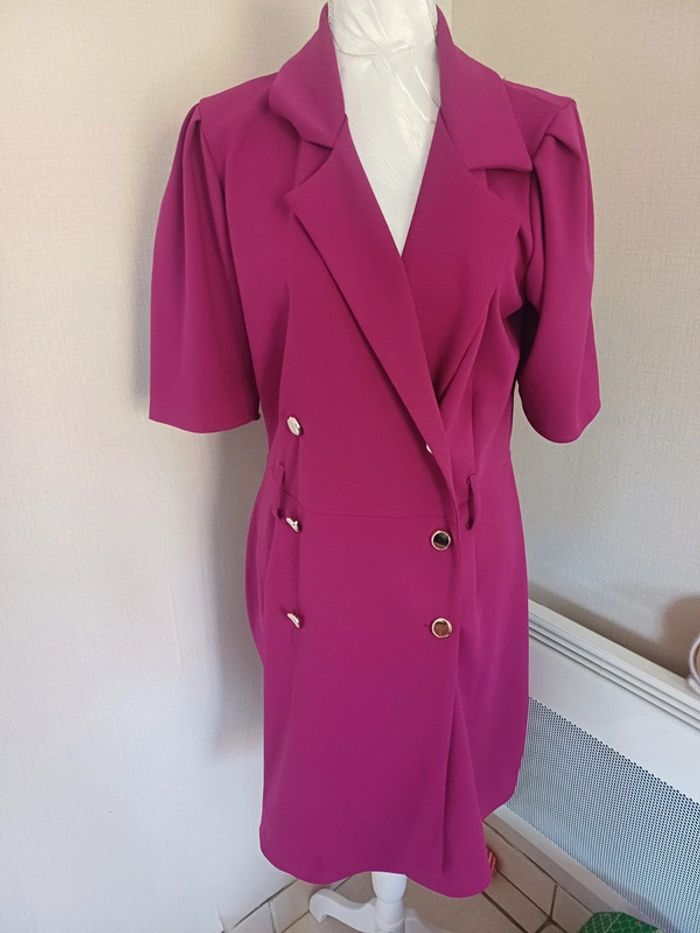Robe chic