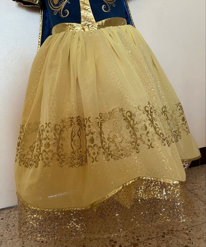 Déguisement deluxe blanche neige Disney Disneyland 5 6 ans - photo numéro 8