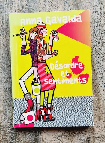 Livre neuf desordre et sentiments