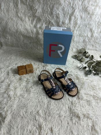Paire de sandales Franco Romagnoli taille 29