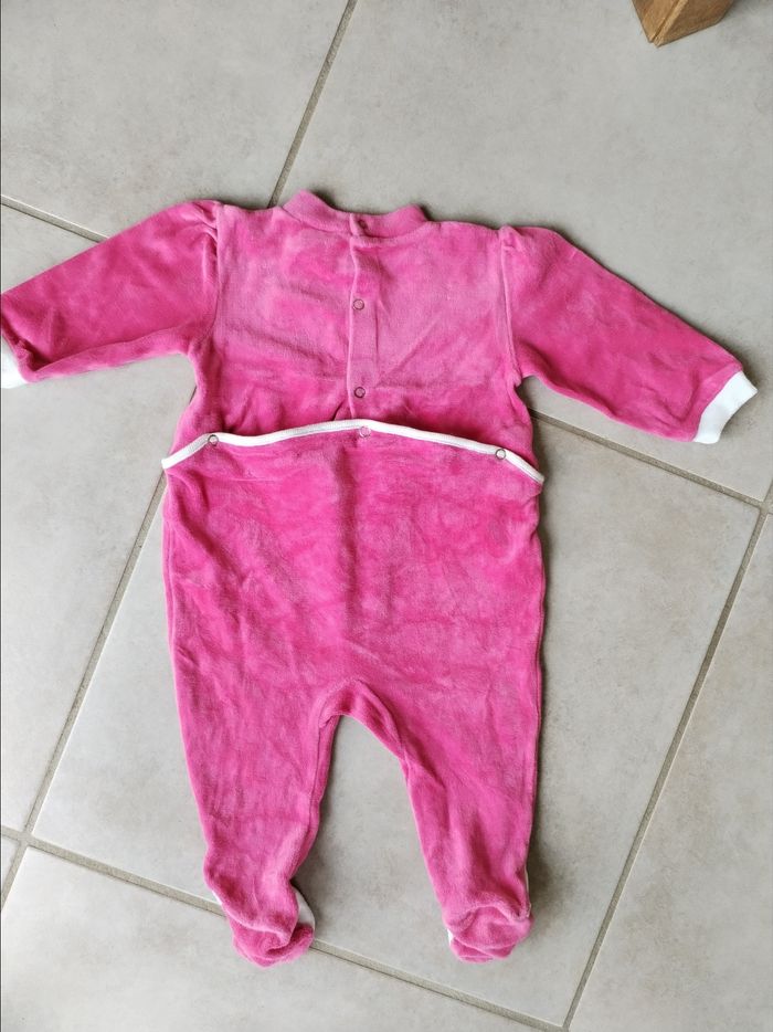 Grenouillère, taille 6 mois - photo numéro 2