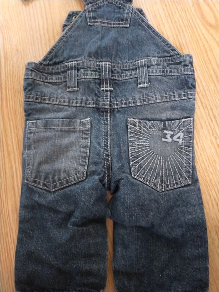 Salopette en jeans taille 6 mois - photo numéro 5