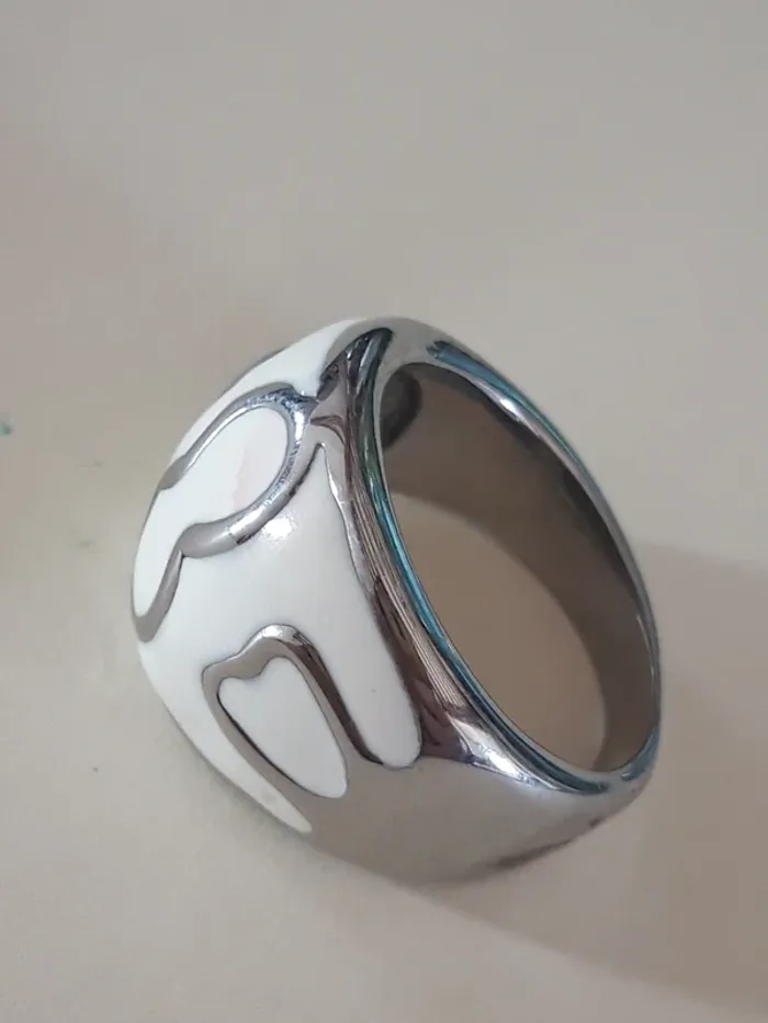 Bague fantaisie argentée et blanche taille 60 - photo numéro 6