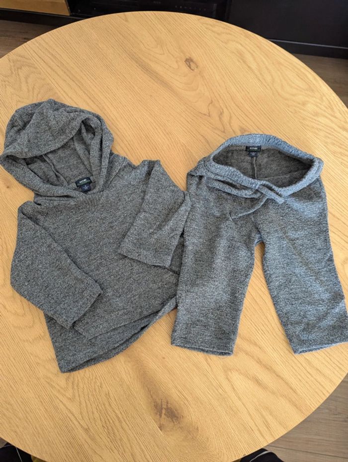 Lot de 18 vêtements bébé garçon - photo numéro 2