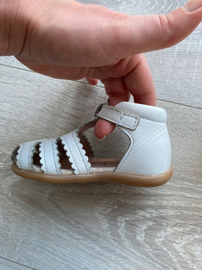 Sandales blanches Jacadi taille 19 - photo numéro 13