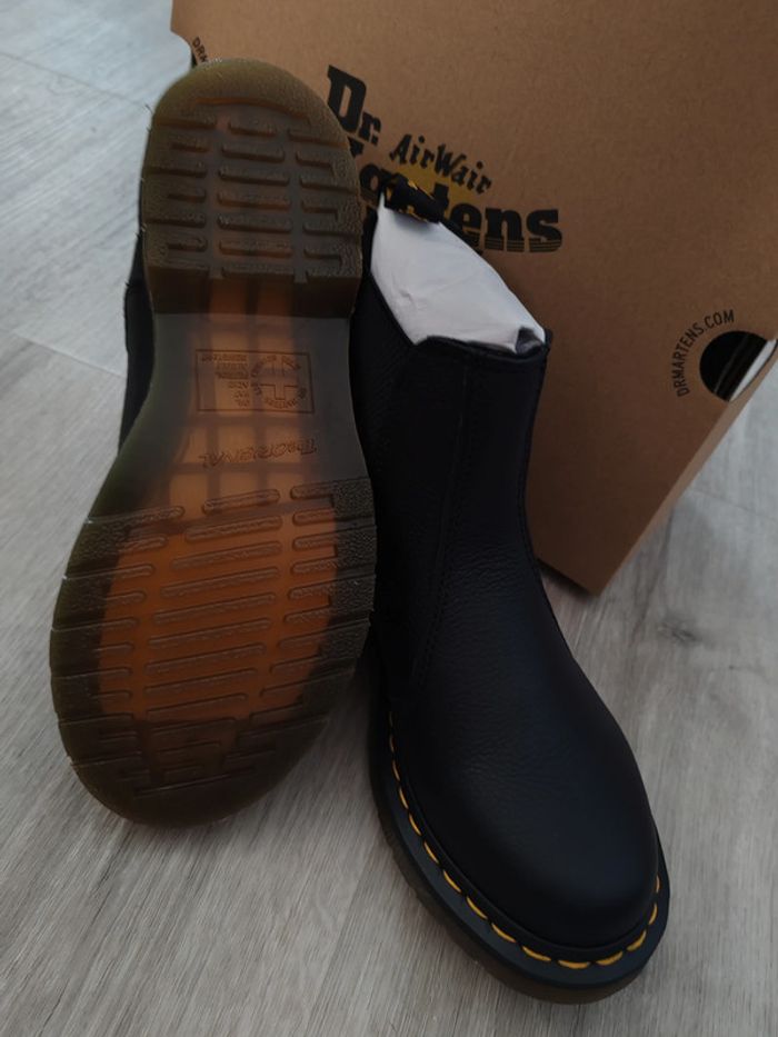 Bottine Chelsea Virginia Dr.Martens taille 38 neuve - photo numéro 2