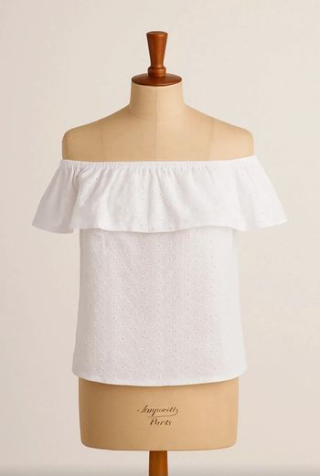 Top blanc en broderie anglaise coupe bardot taille 36