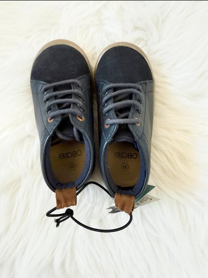Chaussures bébé mixte cuir – Taille 22 – bleu marine – Neuf avec étiquette - photo numéro 3