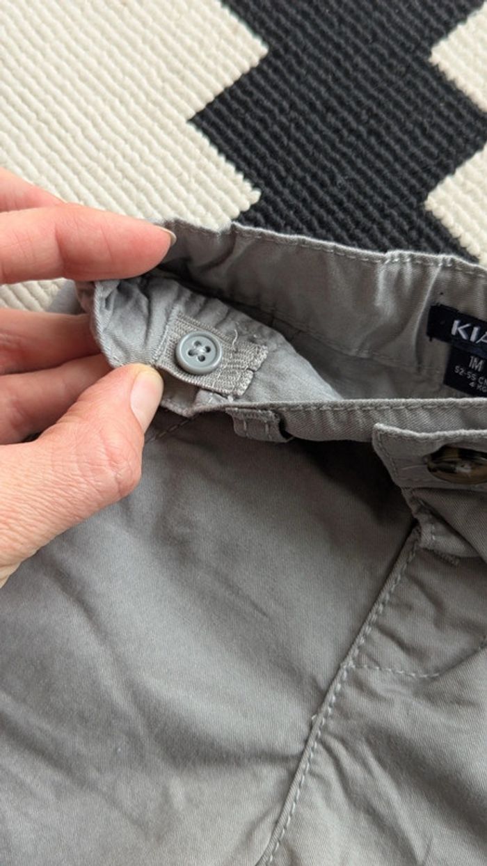 Pantalon gris Kiabi 1 mois - photo numéro 3