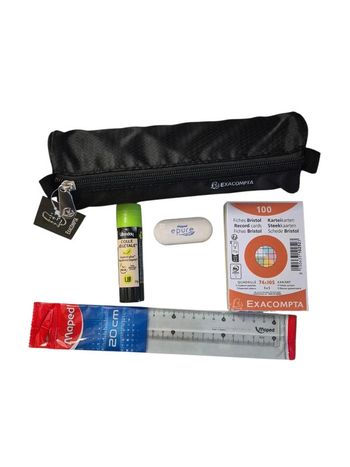 Lot fournitures scolaires