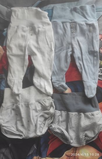Lot de vêtement bas