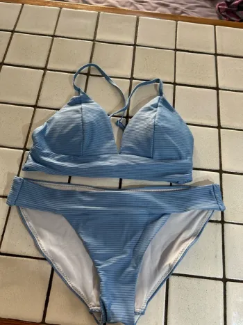 Maillot de bain 2 pièces femme