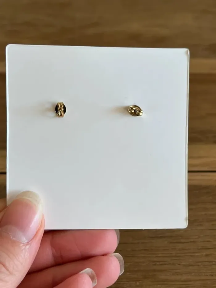 Boucles d’oreilles dorées - photo numéro 3