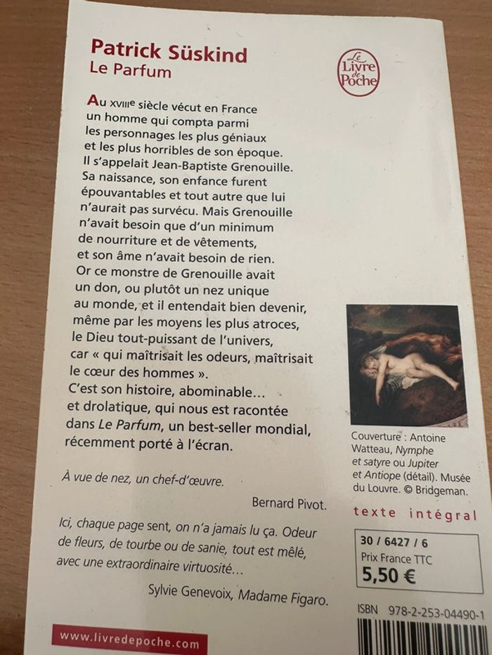 Livre le parfum Patrick suskind très bon état - photo numéro 2