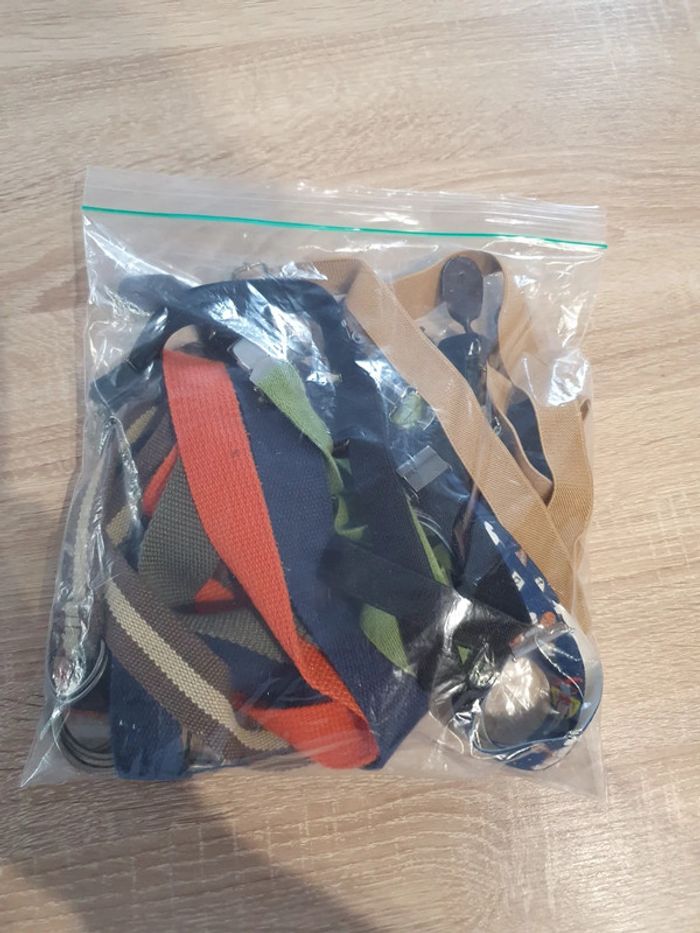 Lot bretelles et ceintures - photo numéro 5