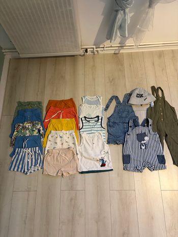 Lot de 18 vêtements en 18 mois été 