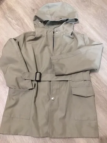 Trench-coat à capuche