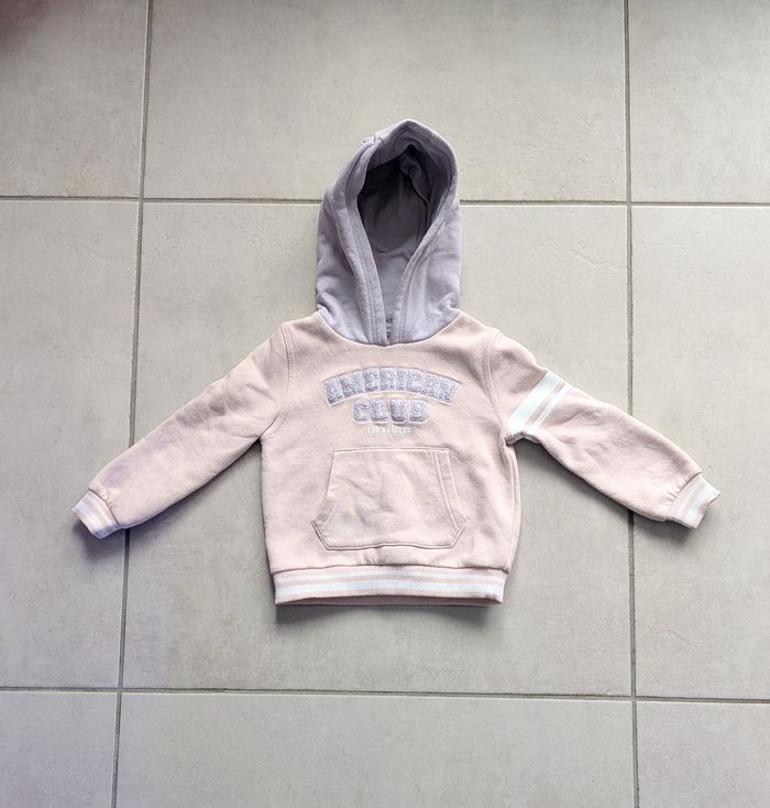 Sweat à capuche fille - 3 ans - photo numéro 1