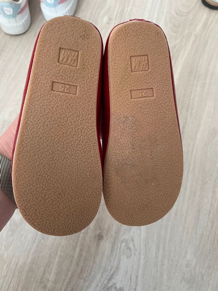 Ballerines vernies rouge en 25 - photo numéro 4