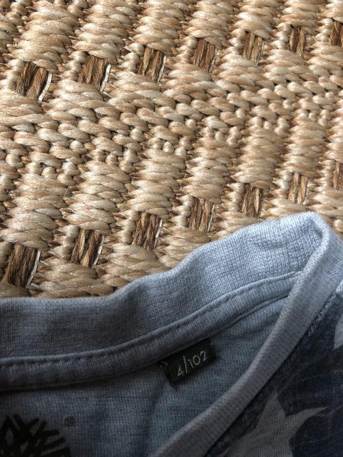 T-shirt - taille 4 ans - photo numéro 2