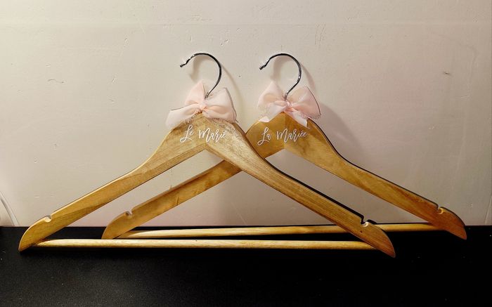 Cintre pour mariage - photo numéro 2