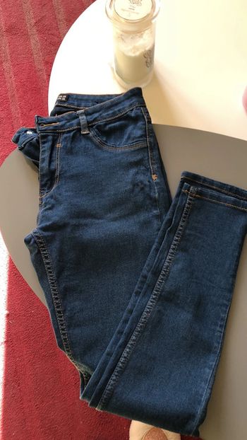 Jean Jennifer 38