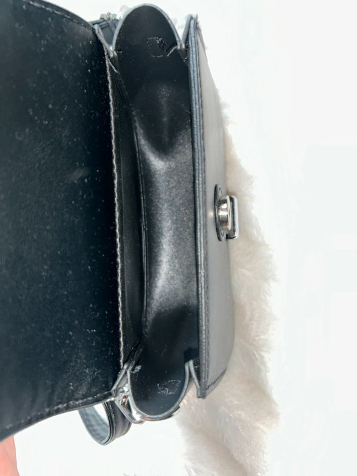 Sac noir - photo numéro 3