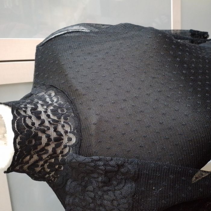 haut festif plumetis dentelle T38 - photo numéro 2