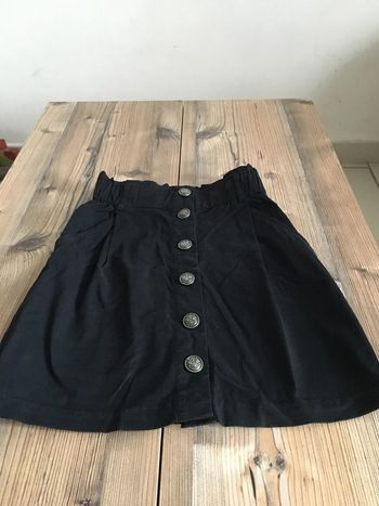 Jolie jupe vintage taille haute taille 34