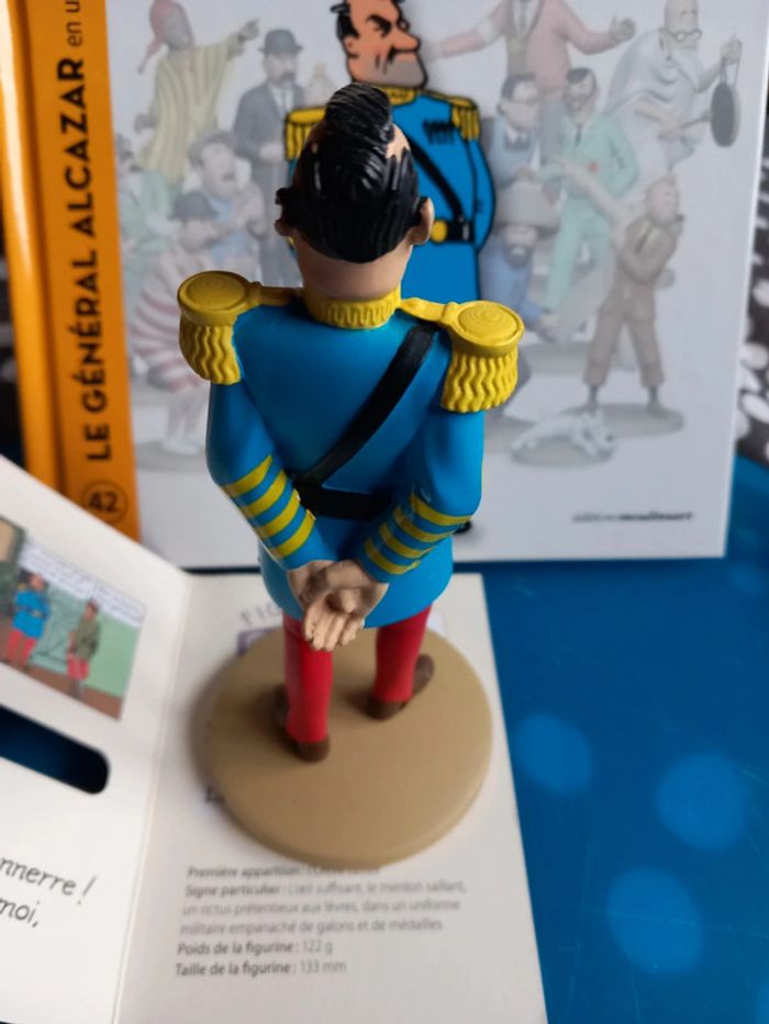 Figurine le général Alcazar en uniforme - photo numéro 8