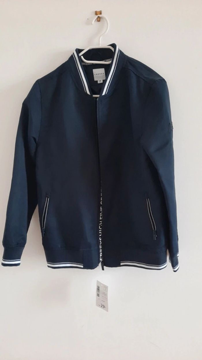 Blouson Creeks neuf Taille 14 ans - photo numéro 2