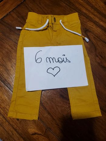 Jean 6 mois 98% coton