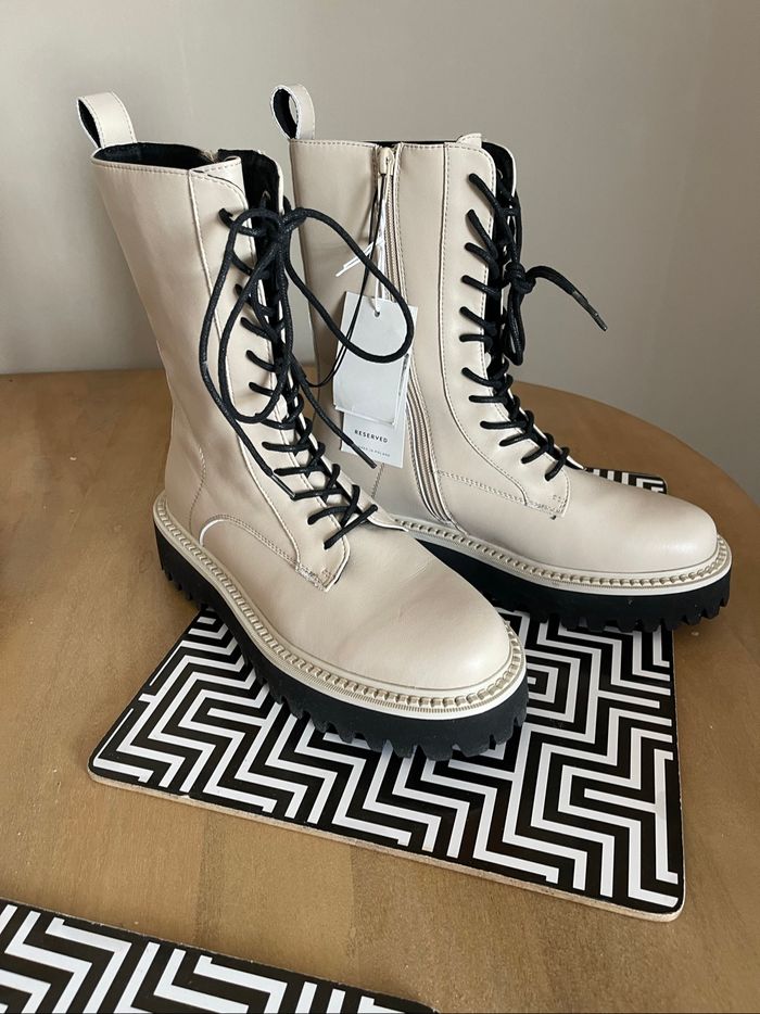 Botte cuir beige rosé neuf