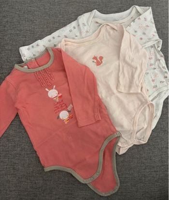 Lot 3 bodies 6 mois