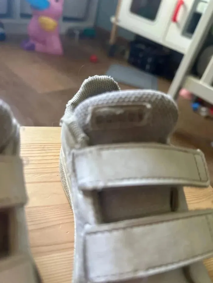 Basket fille adidas 26 - photo numéro 8