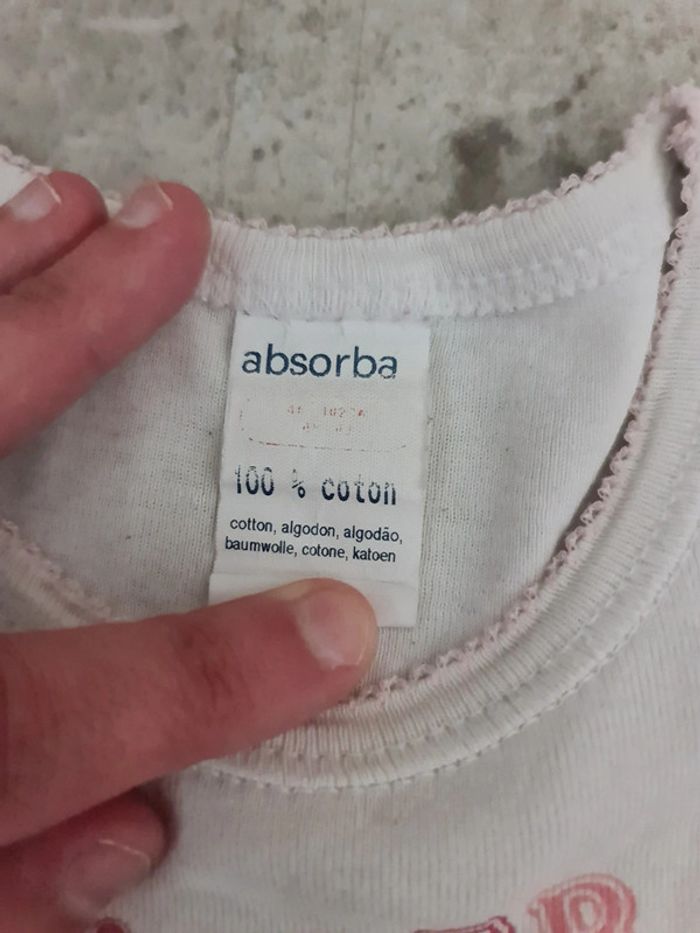 Haut t shirt blanc tachés  absorba fille 4 ans - photo numéro 3